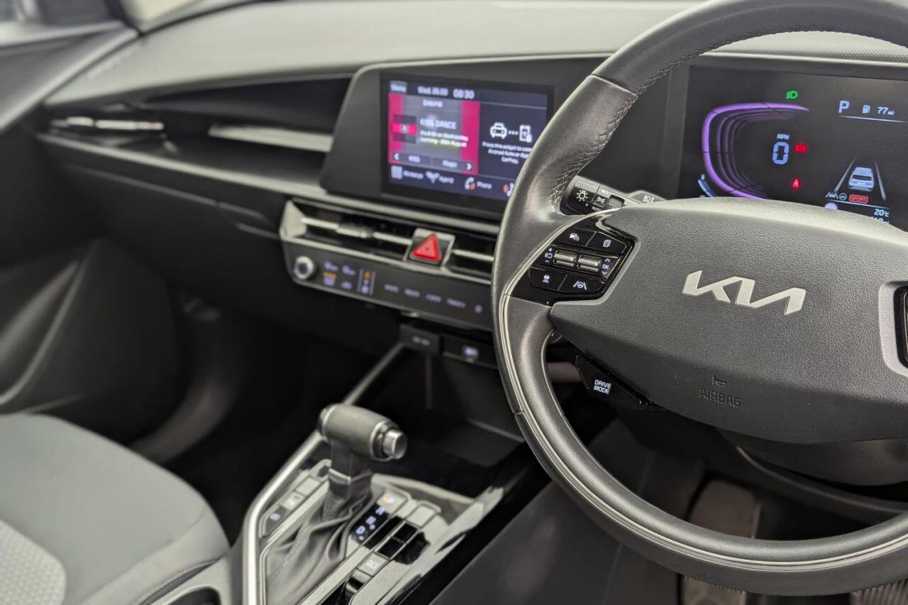 Kia Niro view 36