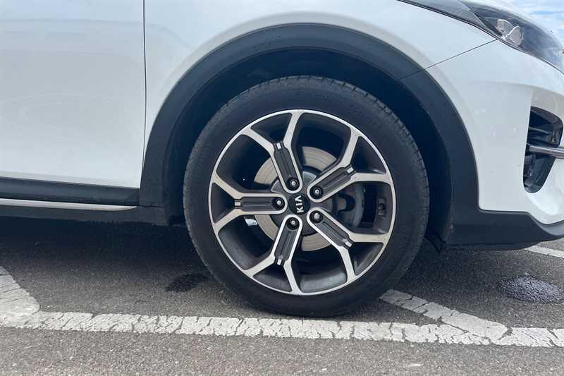 Kia Xceed view 9