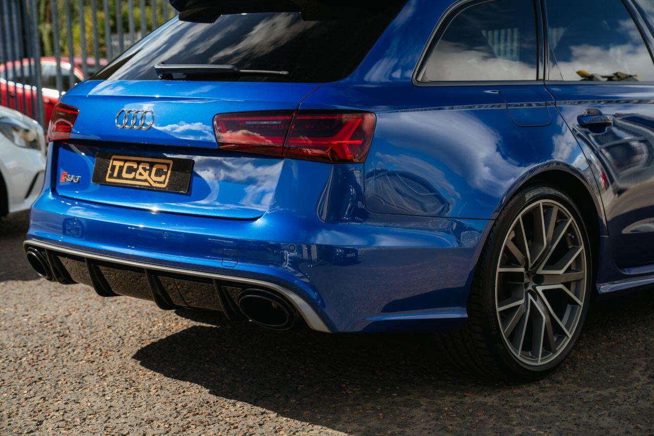 Audi RS6 view 29