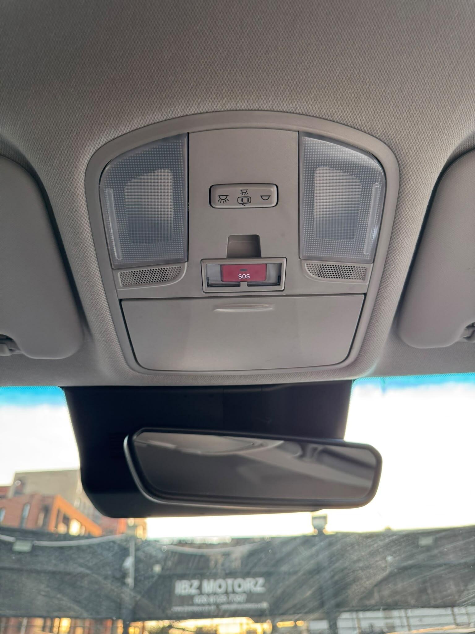 Hyundai Kona view 72