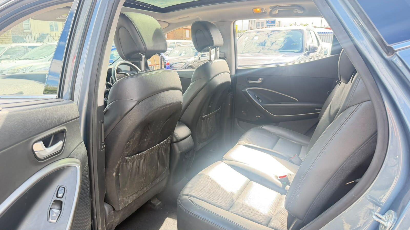 Hyundai Santa Fe view 17