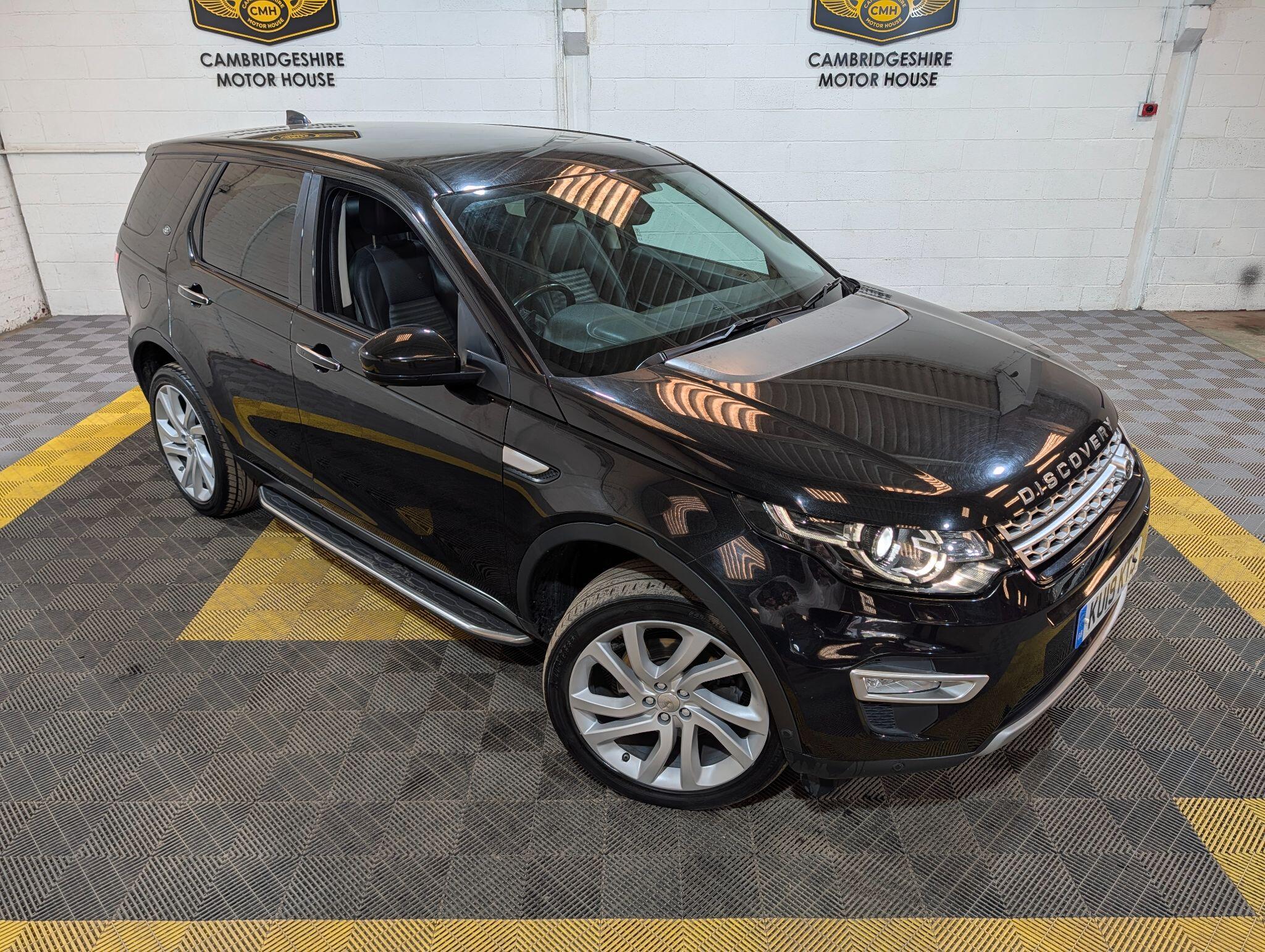 Land Rover Discovery Sport view 5