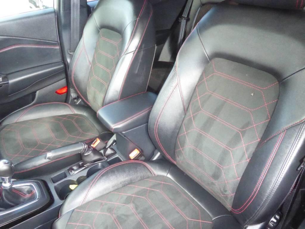 Ford Puma view 9
