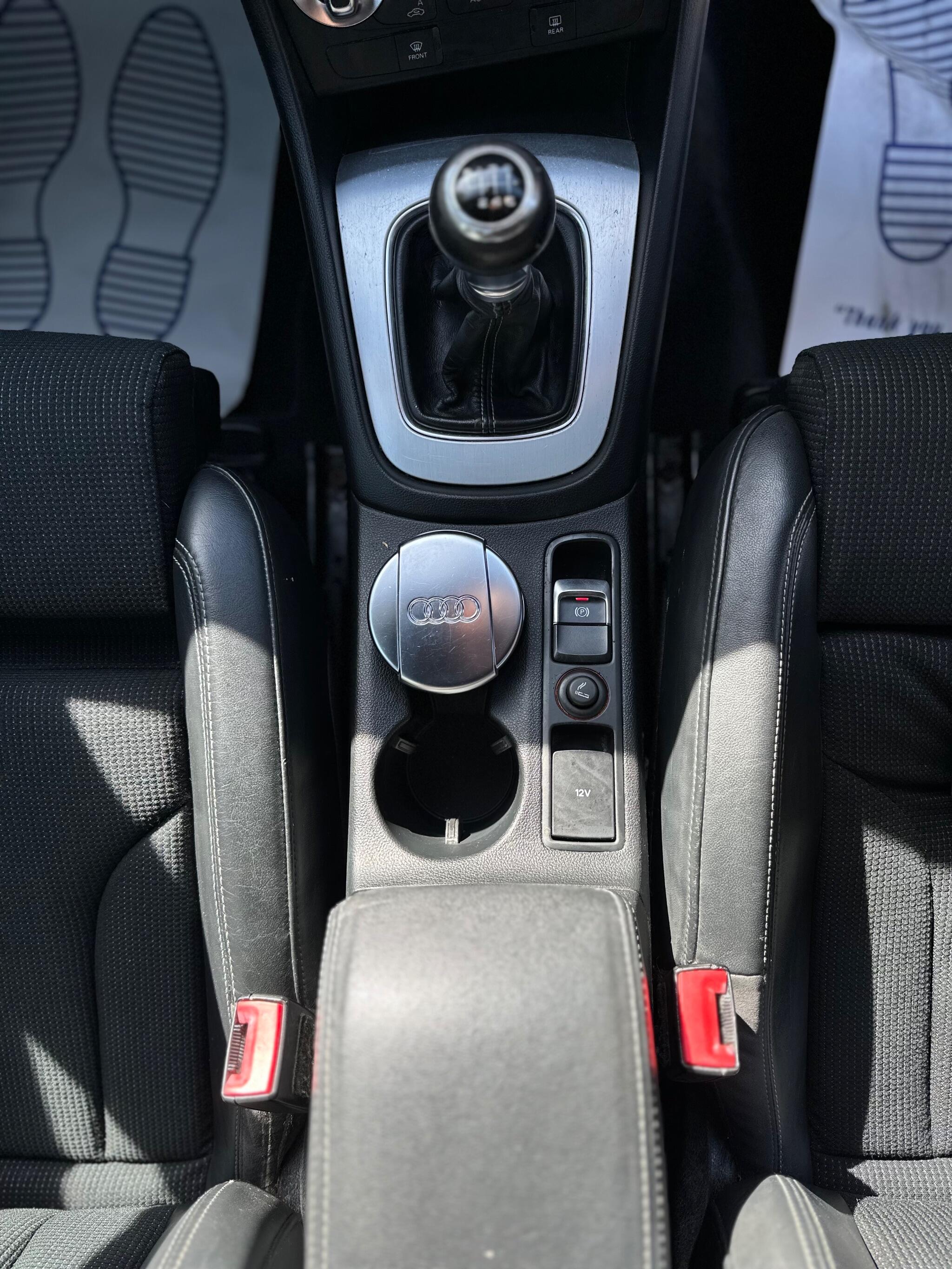 Audi Q3 view 37