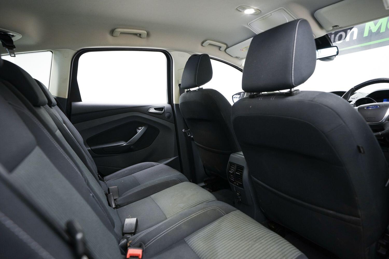 Ford C-Max view 12
