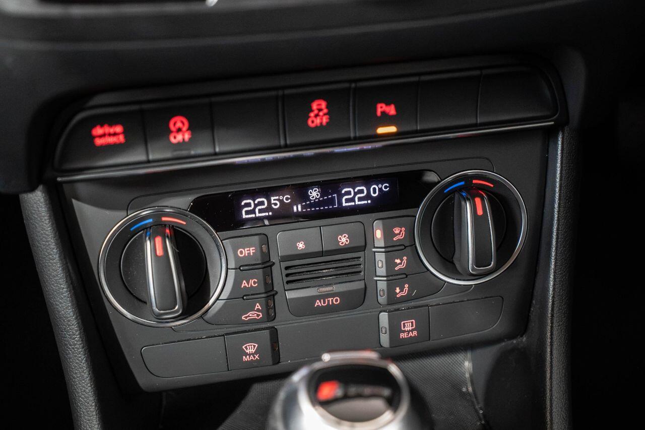 Audi Q3 view 37
