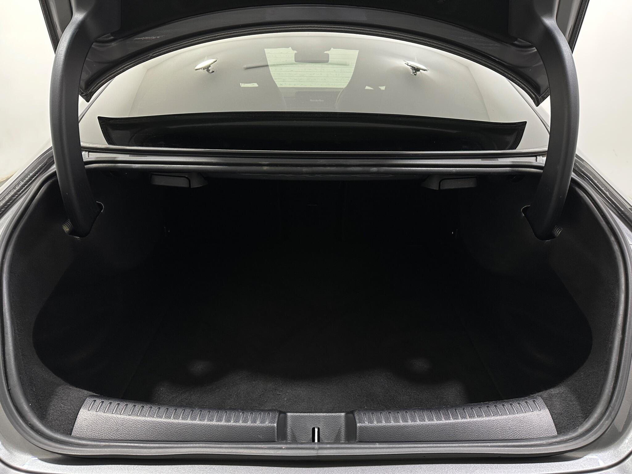 Mercedes-Benz CLA view 49