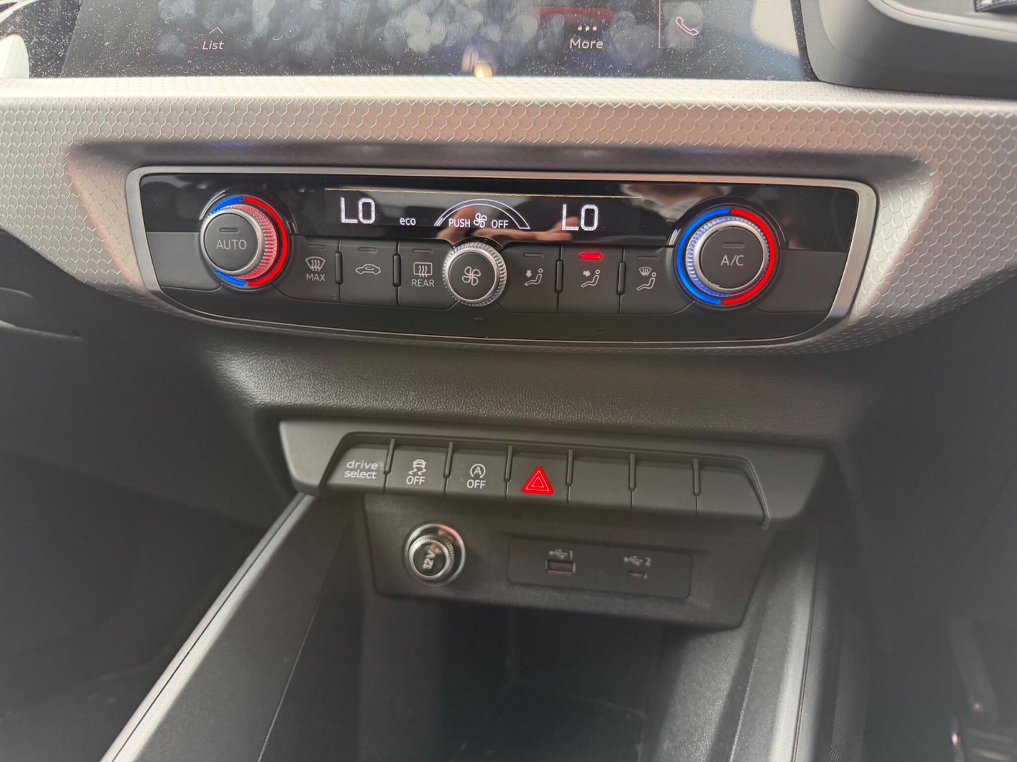 Audi A1 view 40