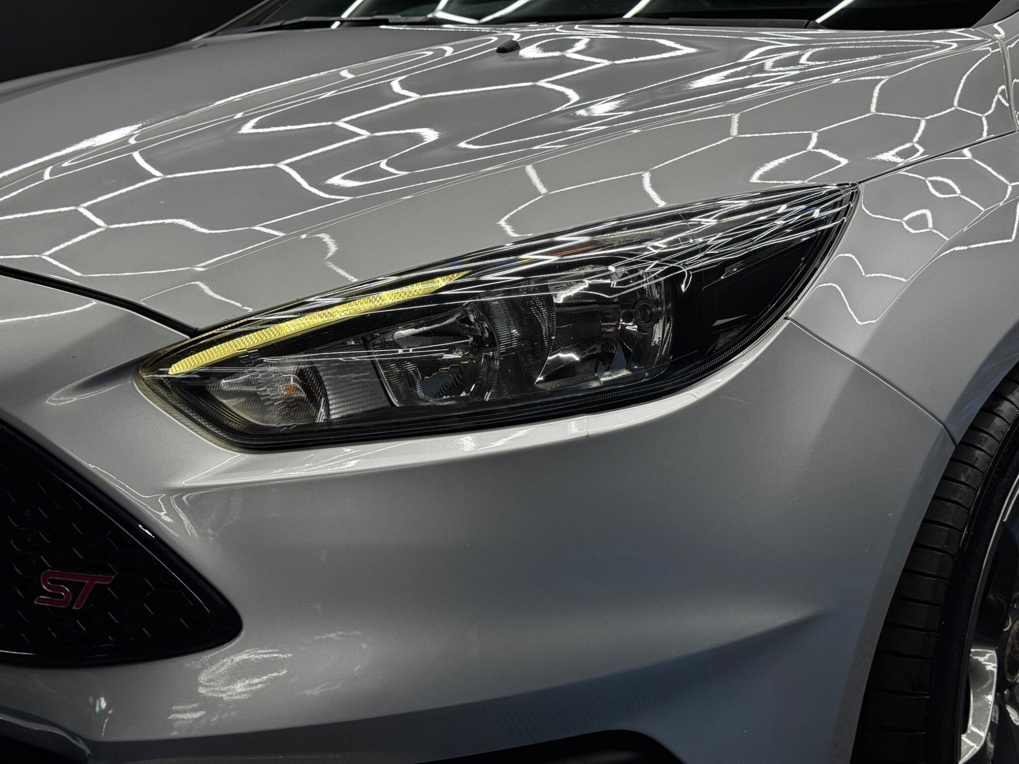 Ford Focus view 47