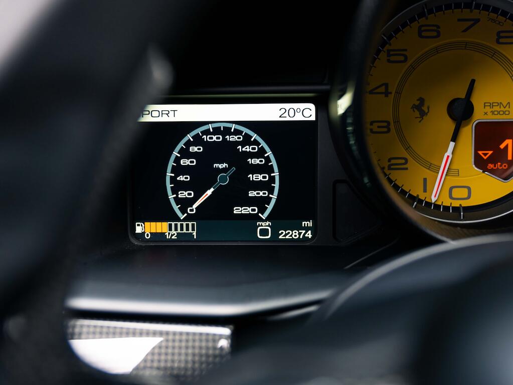 Ferrari 458 view 17