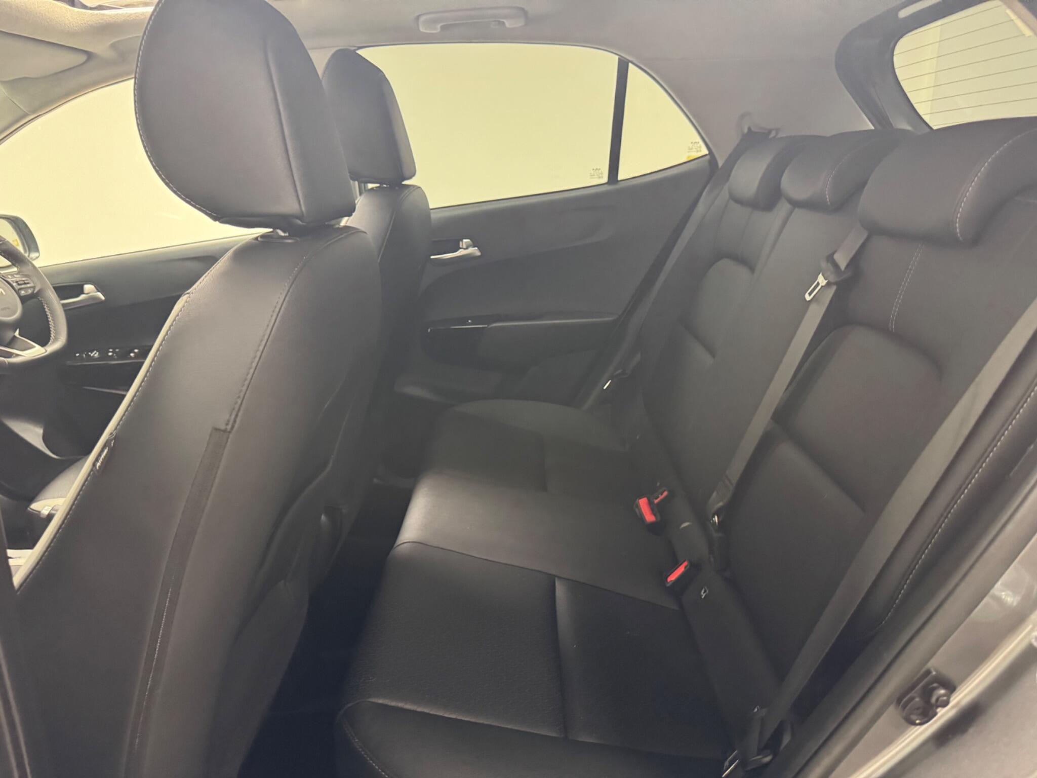 Kia Picanto view 14
