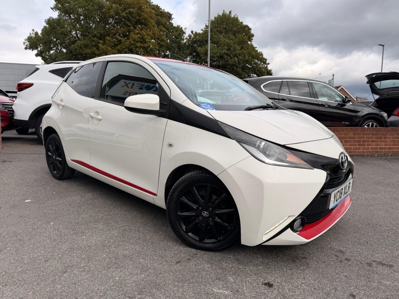 Toyota Aygo view 12