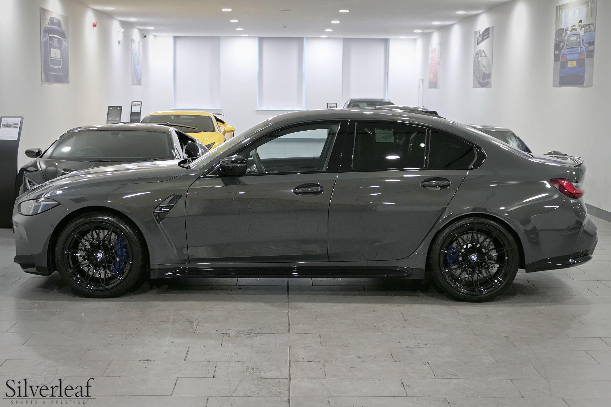 BMW M3 view 4