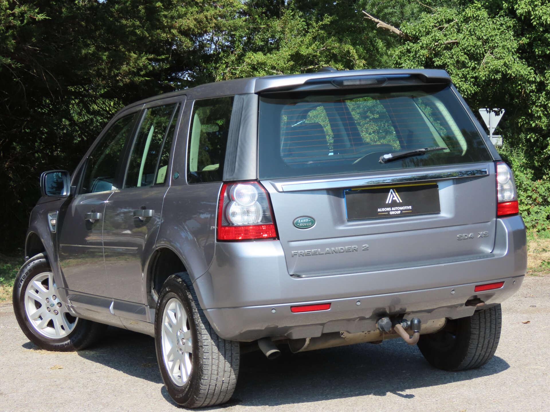 Land Rover Freelander view 6