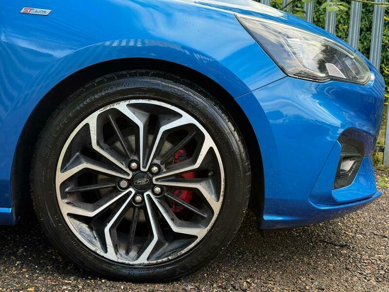 2018 Ford Focus image 39