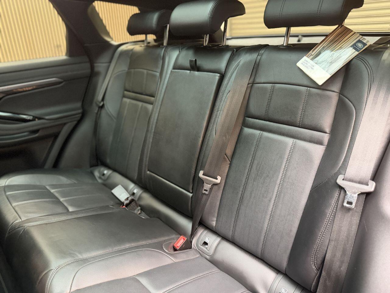 Land Rover Range Rover Evoque view 29