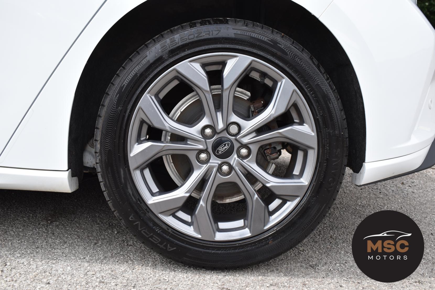 Ford Focus view 27