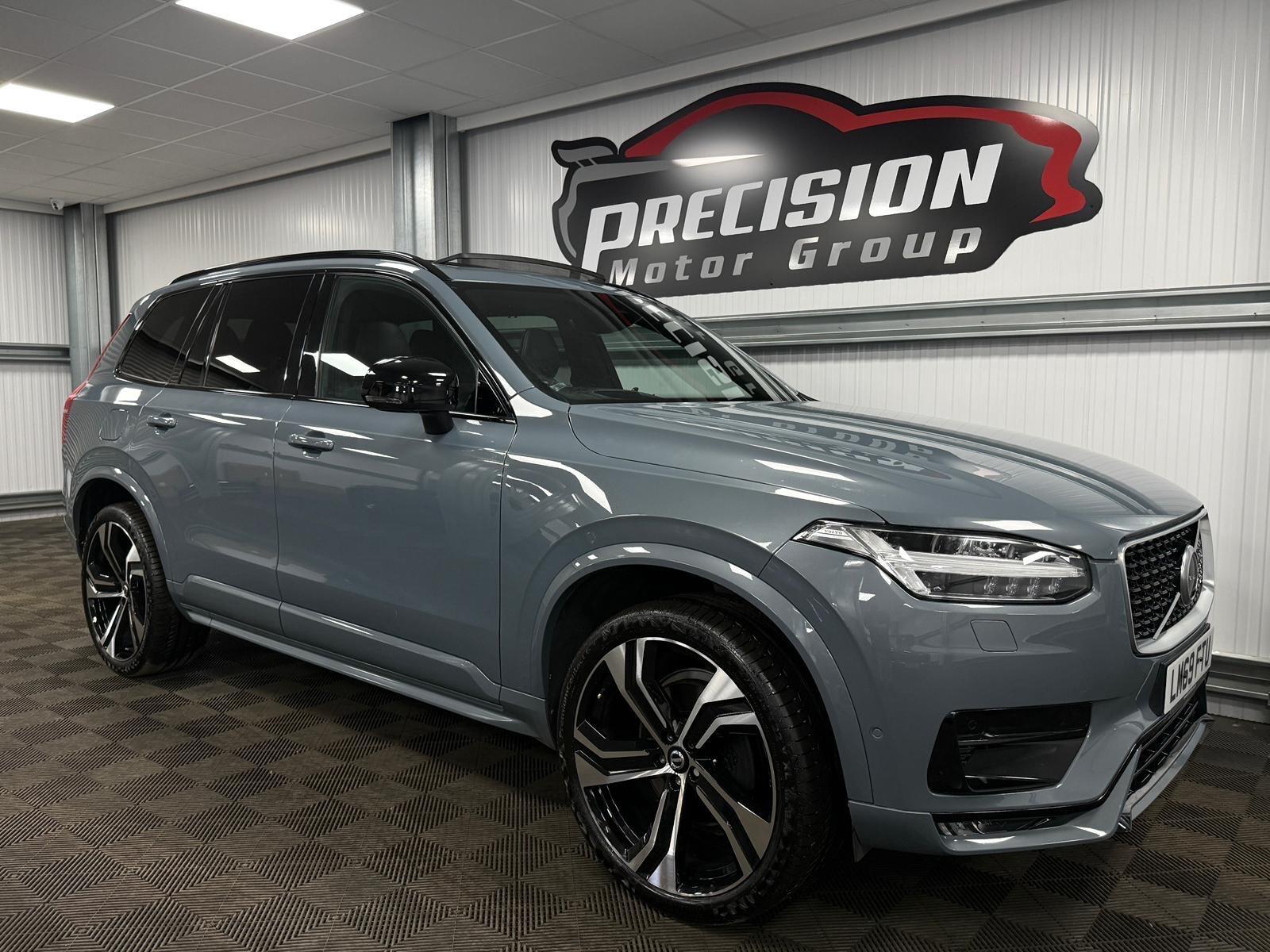 Volvo XC90 view 2