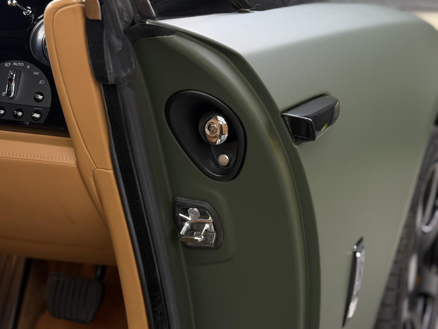 Rolls-Royce Wraith view 44