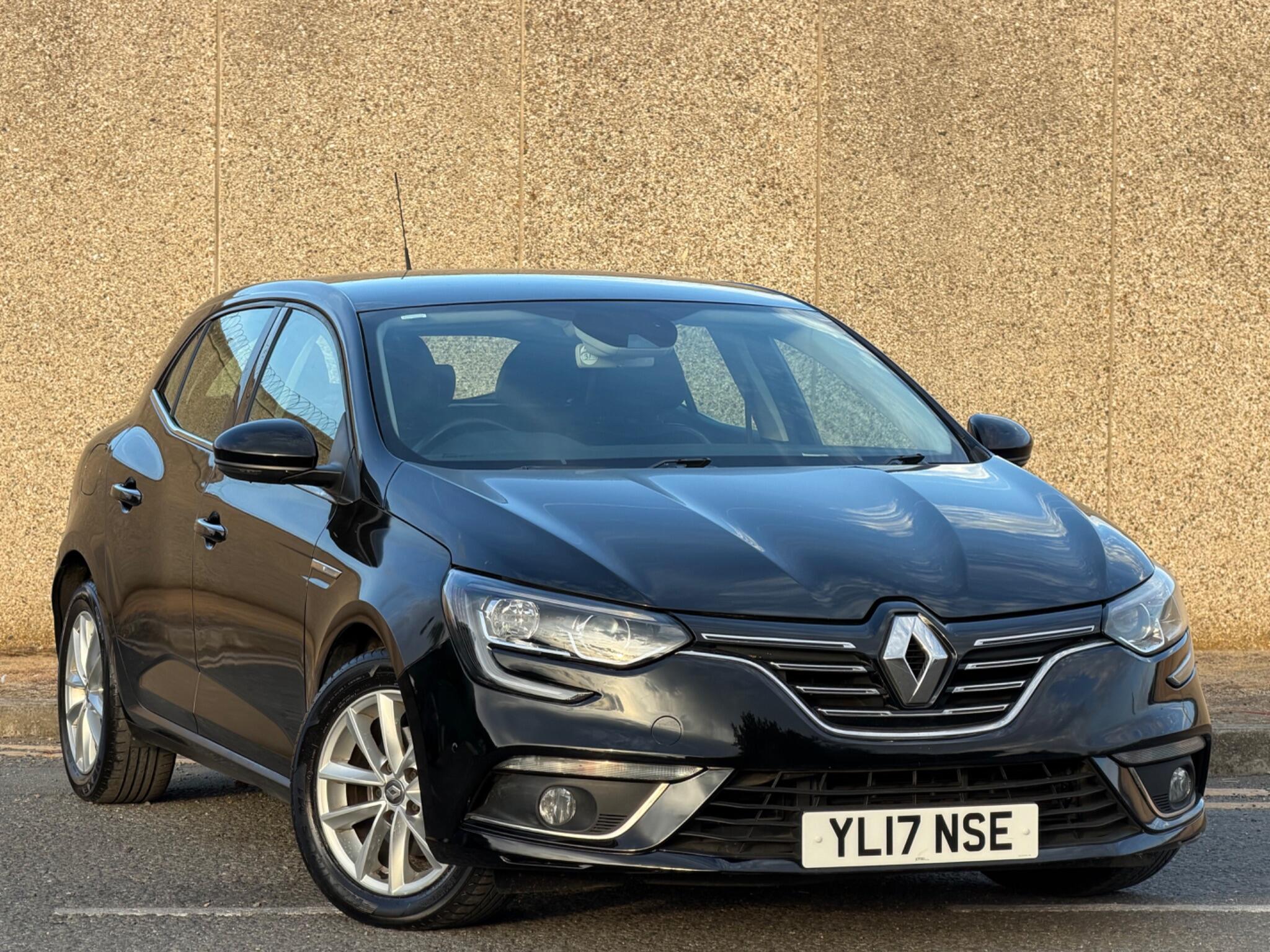Renault Megane view 4