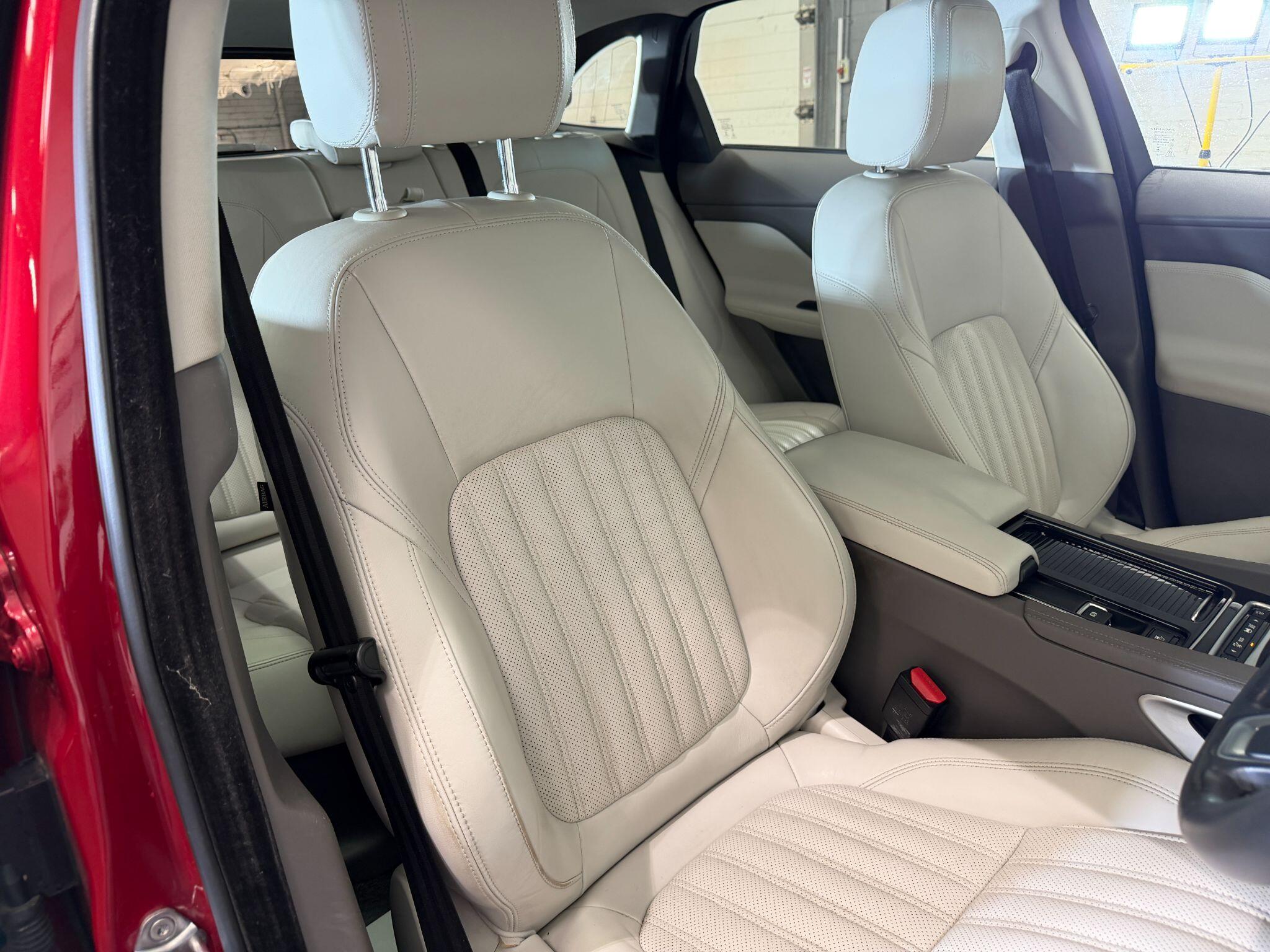 Jaguar F-Pace view 22