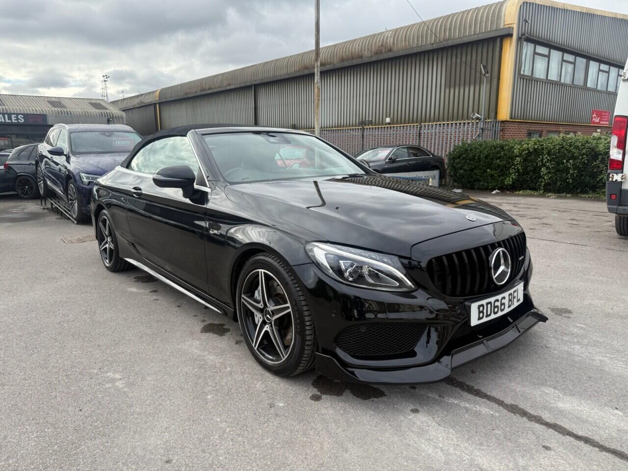 Mercedes-Benz C Class view 40