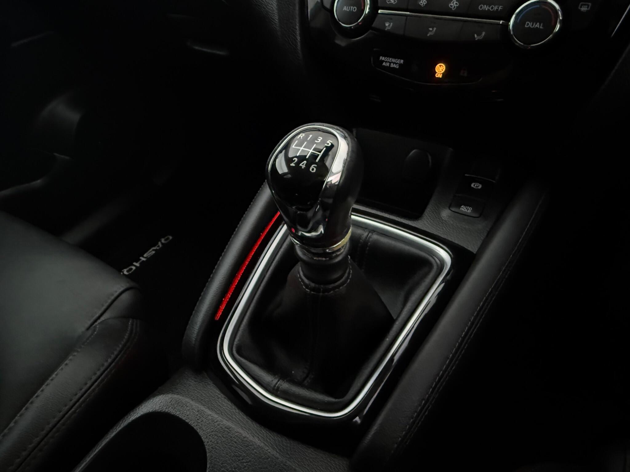 Nissan Qashqai view 18