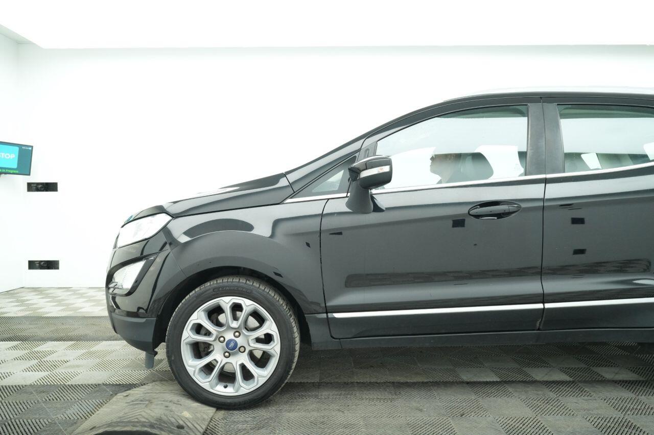 Ford Ecosport view 4