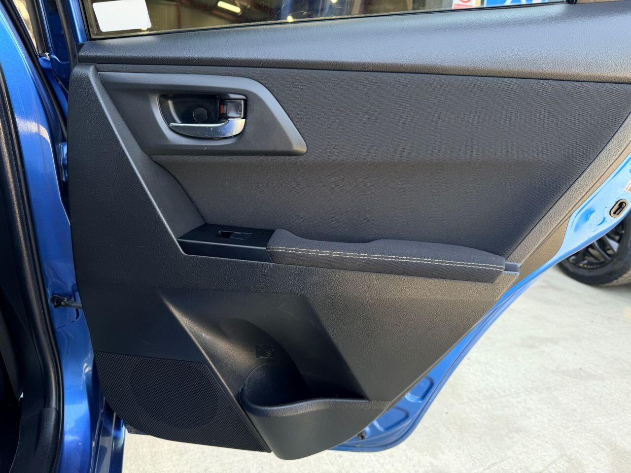 Toyota Auris view 18