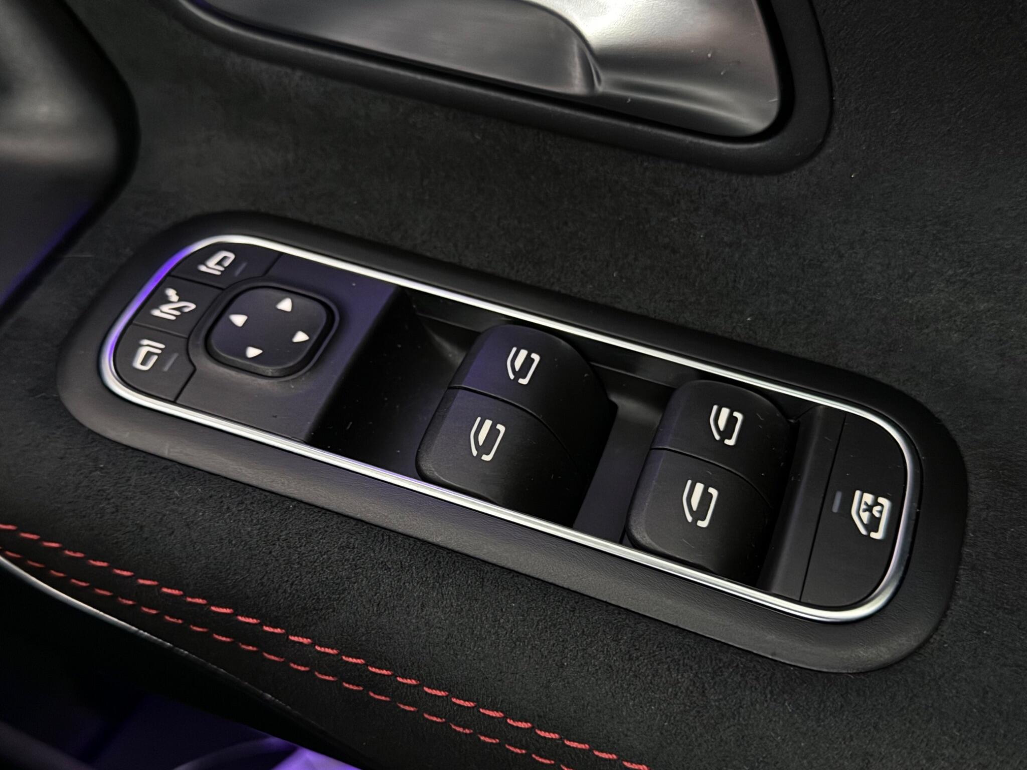Mercedes-Benz A-Class view 22