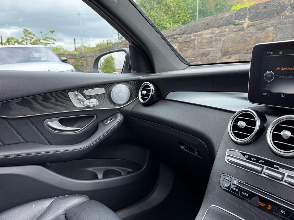Mercedes-Benz GLC view 50