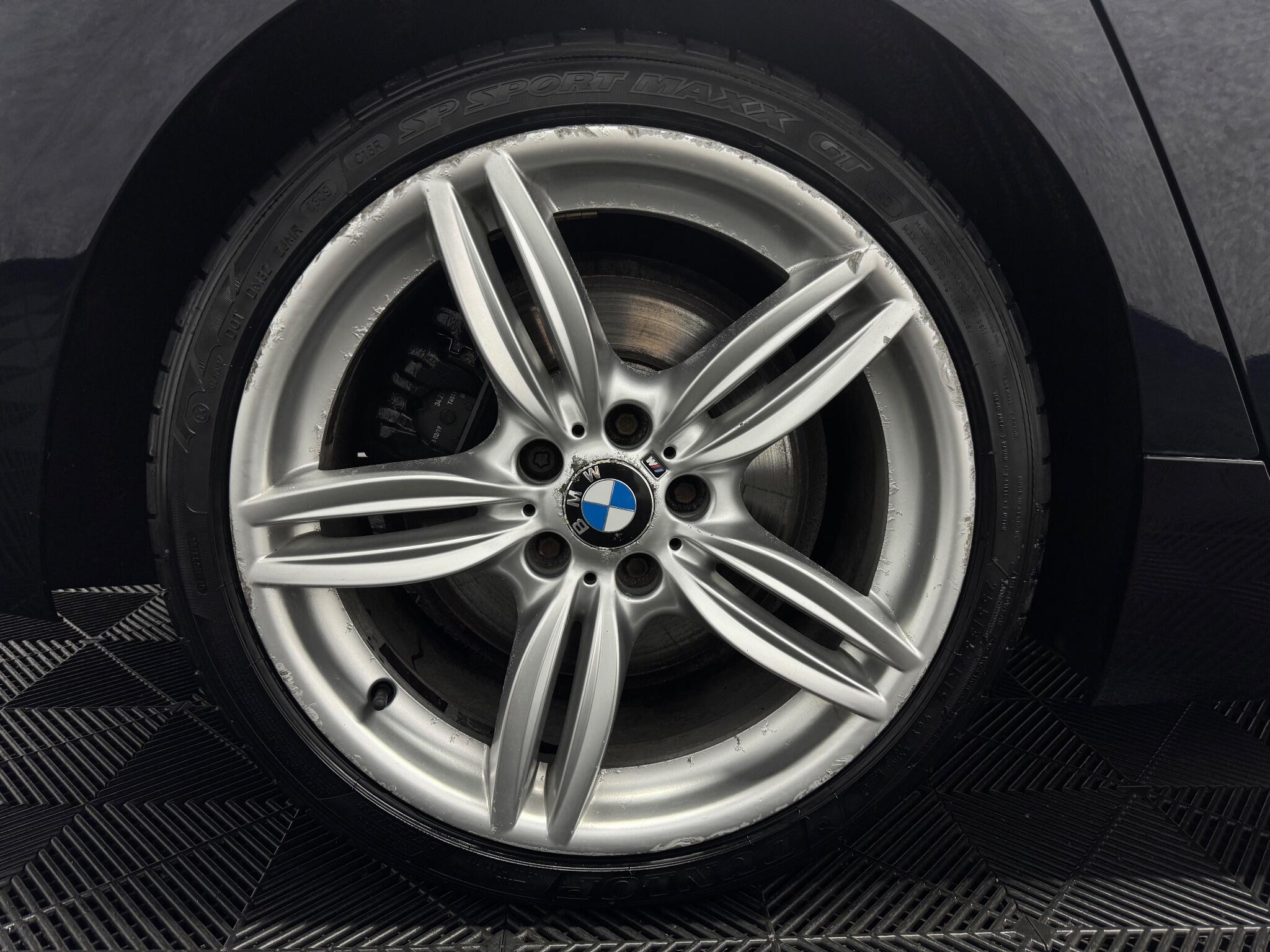 BMW 6 Series view 36