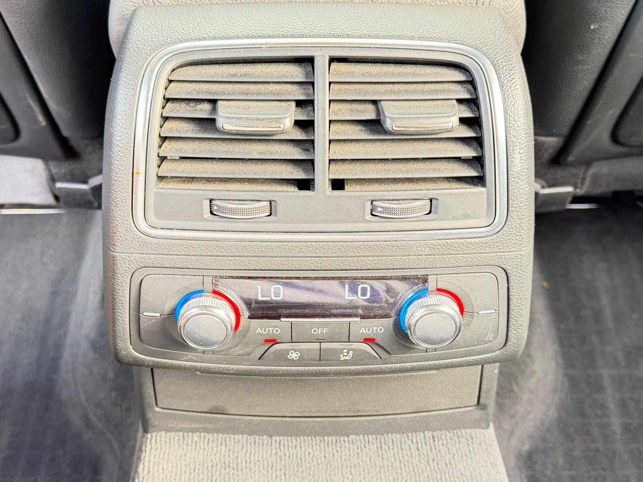 Audi A6 view 19