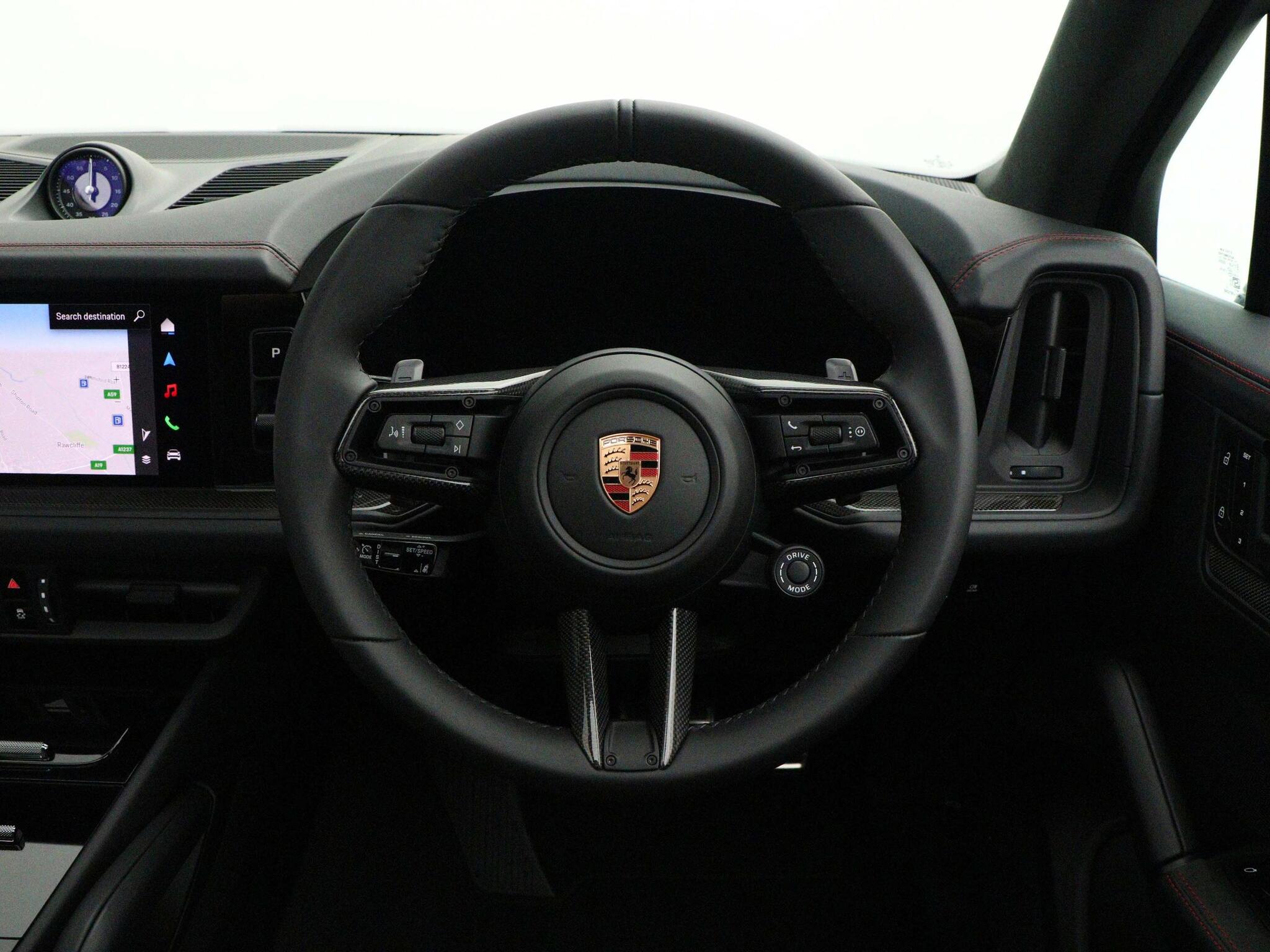 Porsche Cayenne view 21
