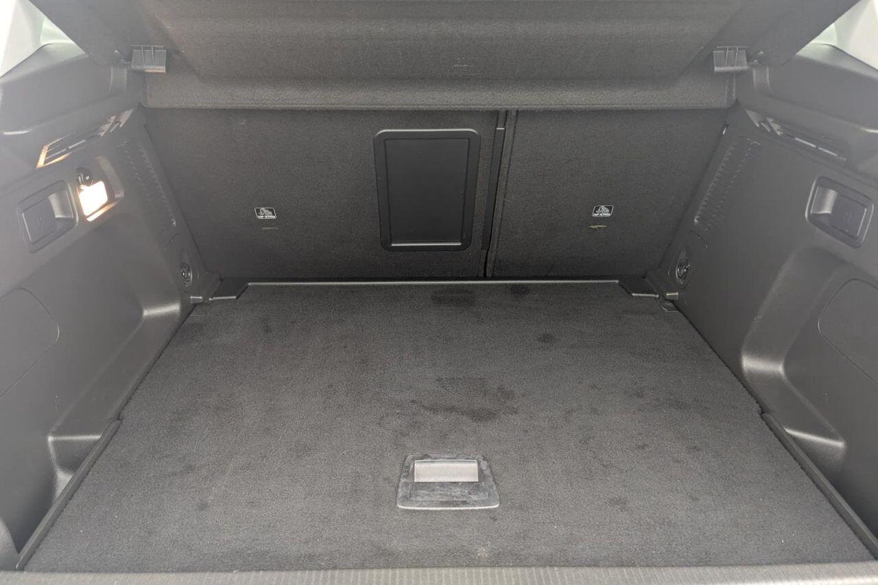 Vauxhall Grandland X view 22