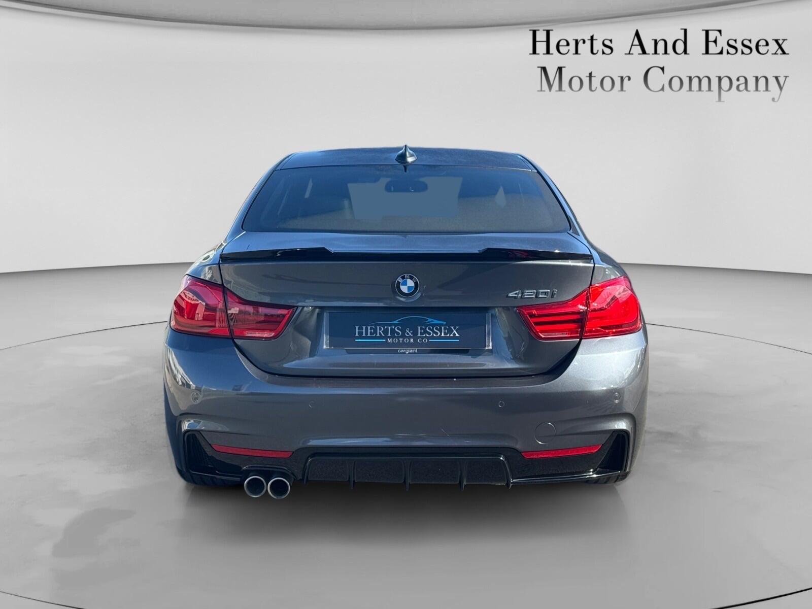 BMW 4 Series view 5