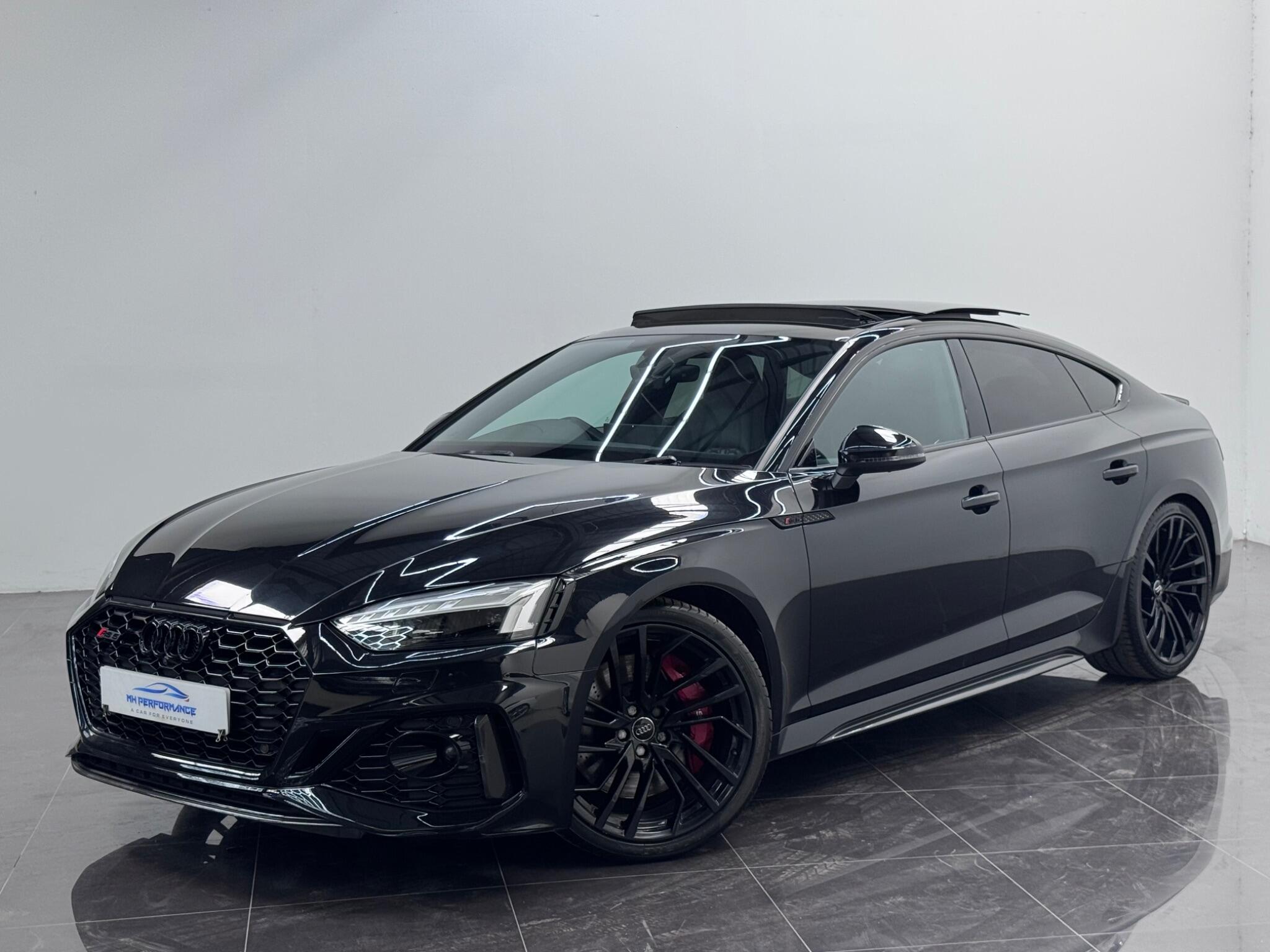 Audi RS5 view 24