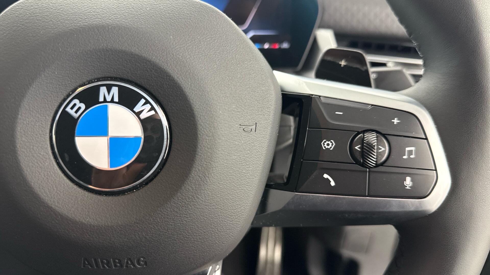 BMW X2 view 18