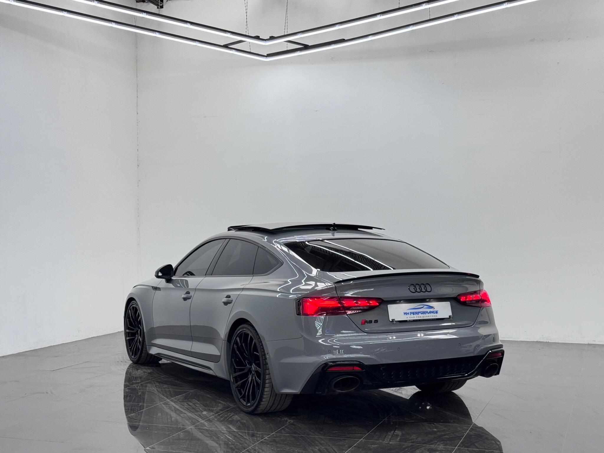 Audi RS5 view 72