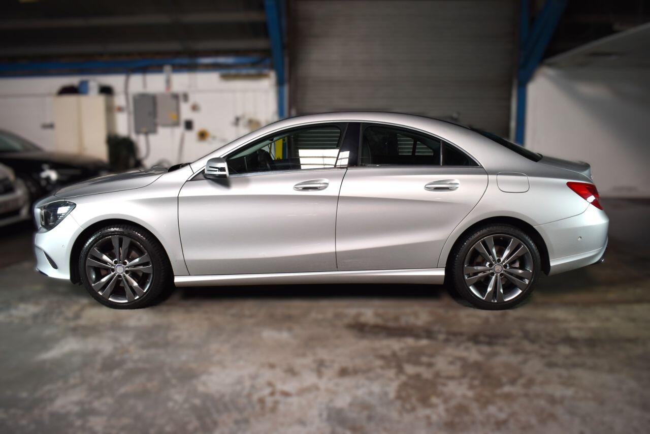 Mercedes-Benz Cla view 14