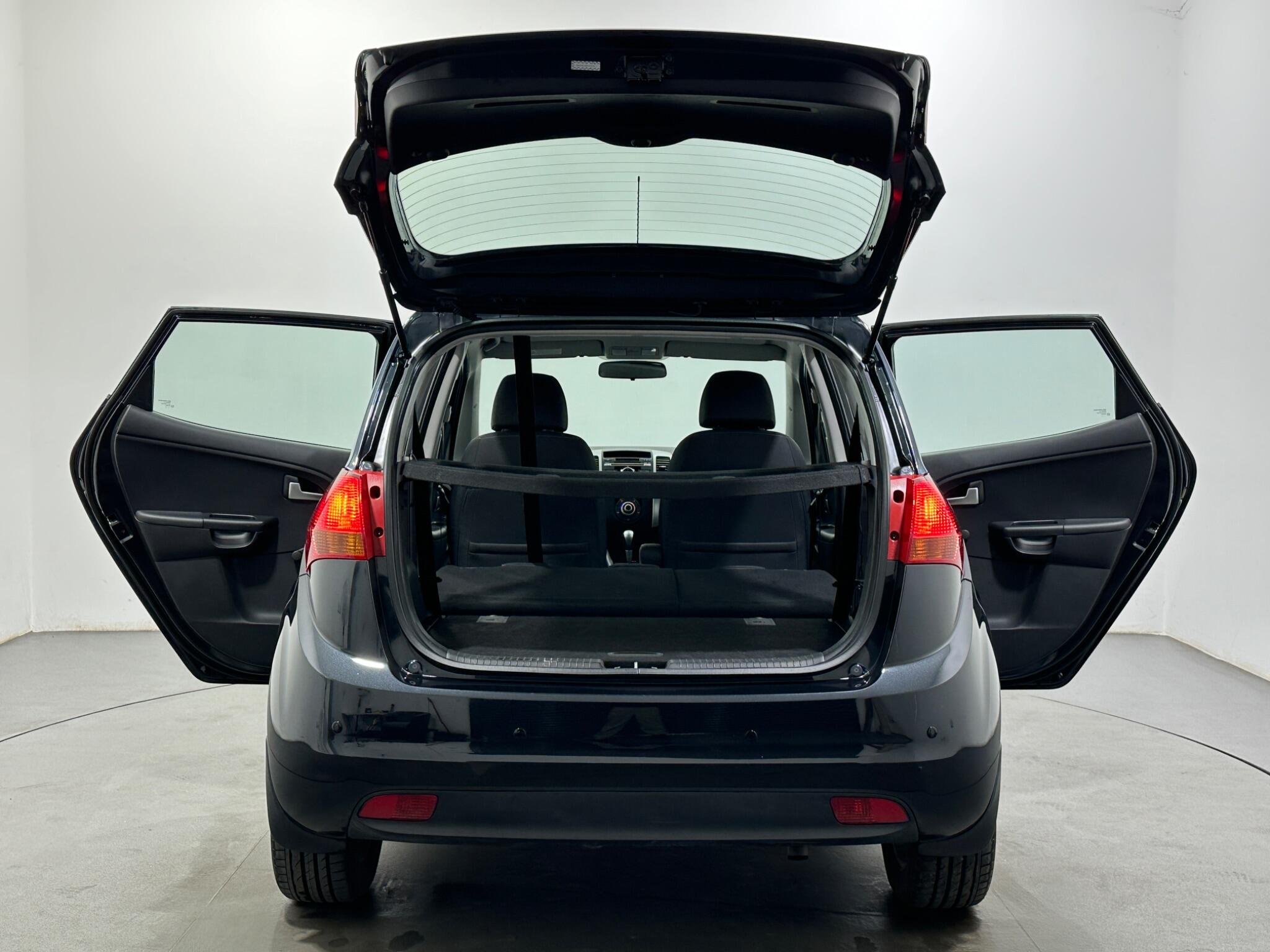 Kia Venga view 41