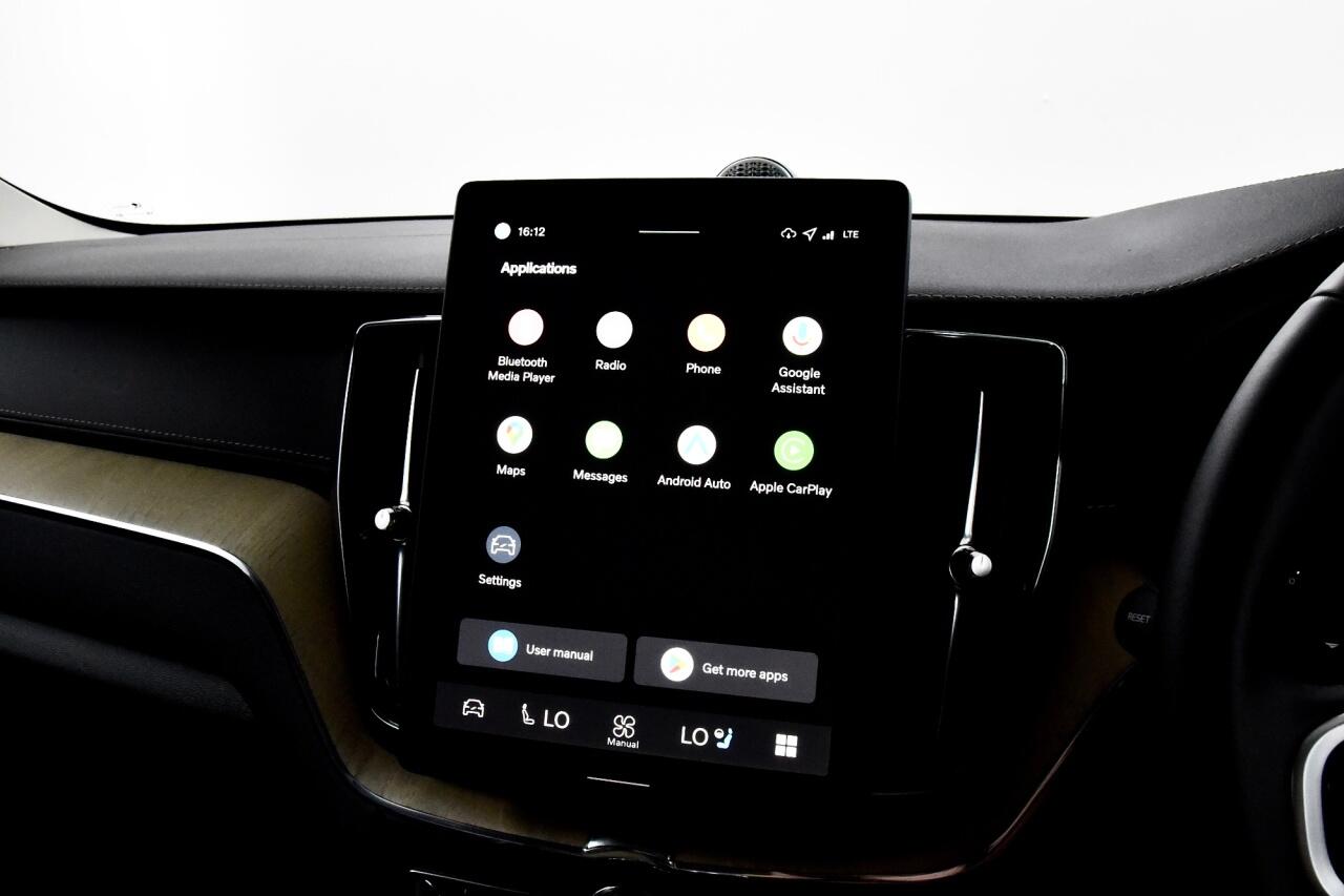 Volvo XC60 view 31