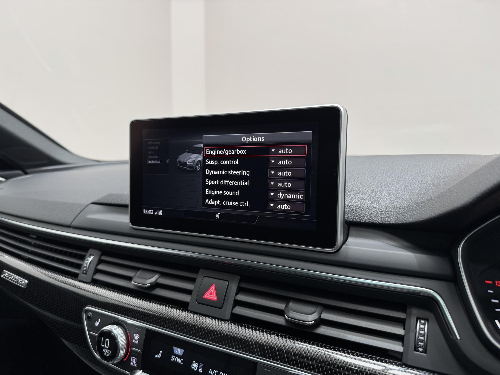 Audi S5 view 34