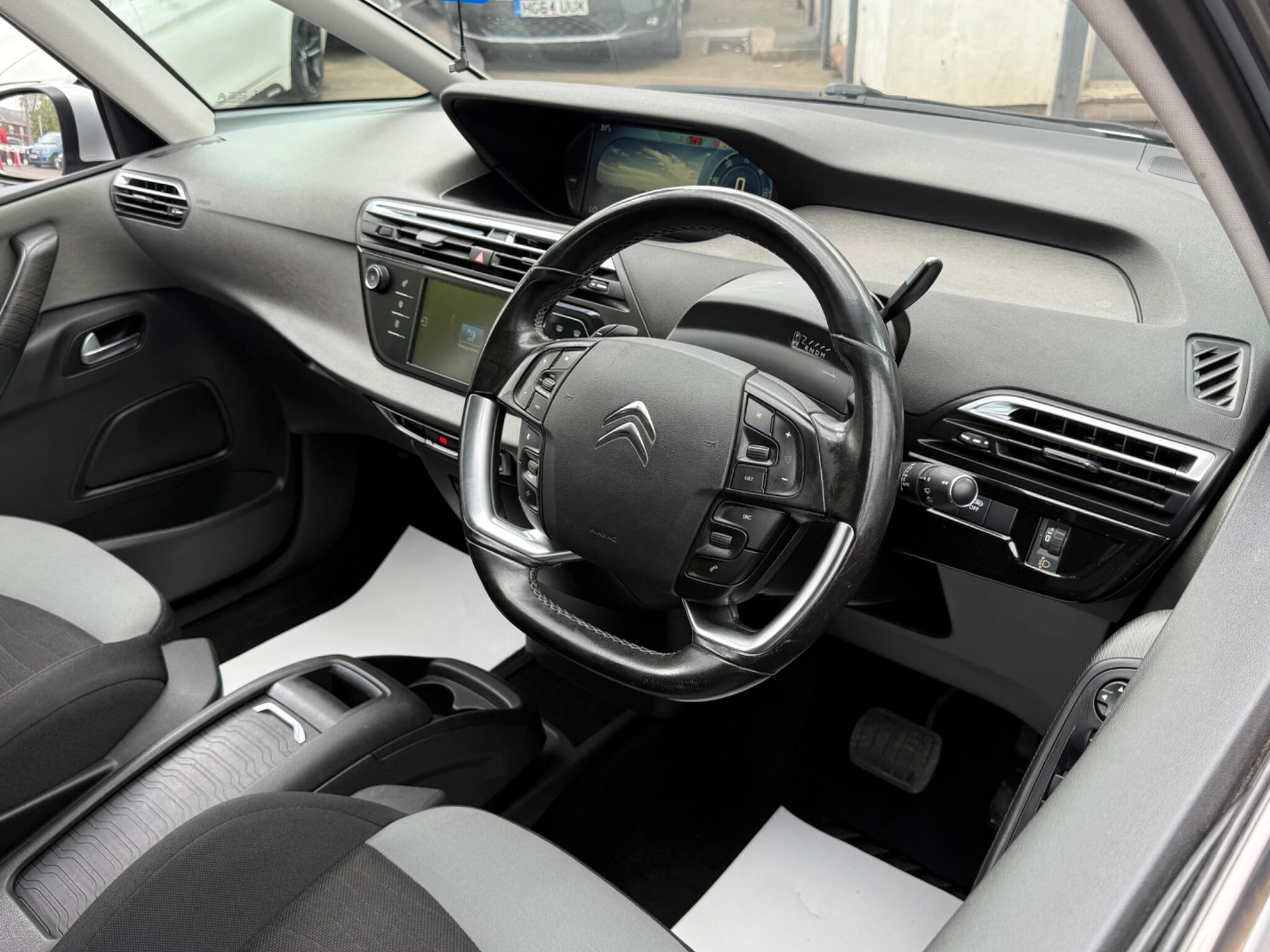 Citroen C4 Picasso - Image 3