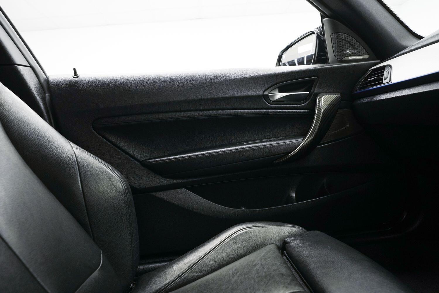 BMW 2 Series view 18
