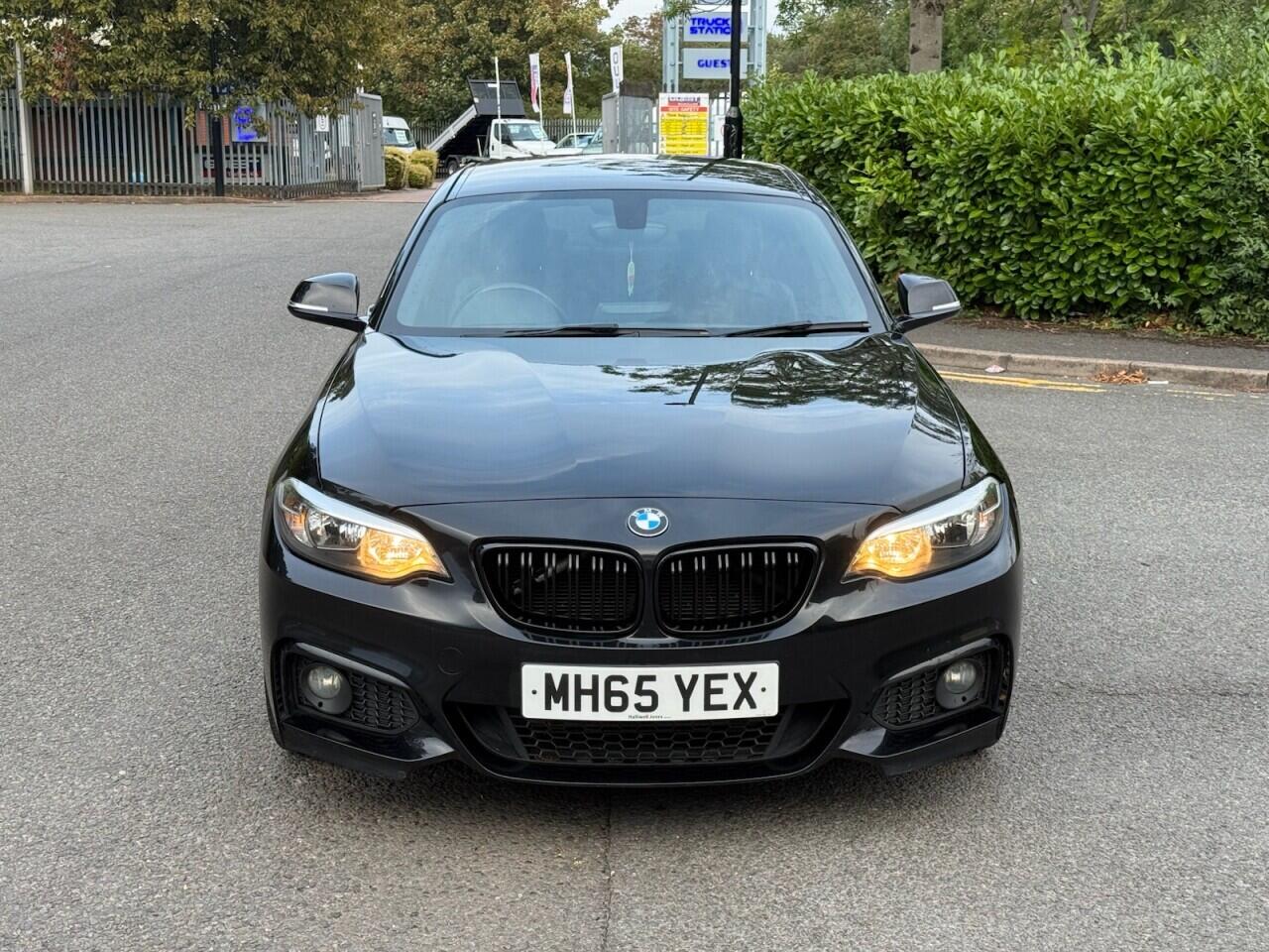 BMW 2 Series view 2