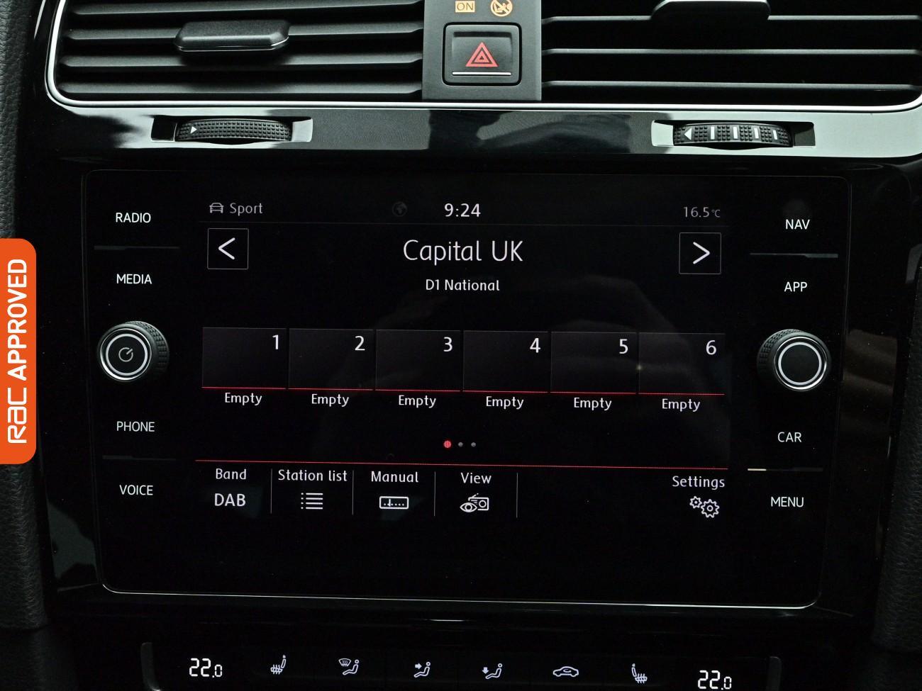 Volkswagen Golf view 18