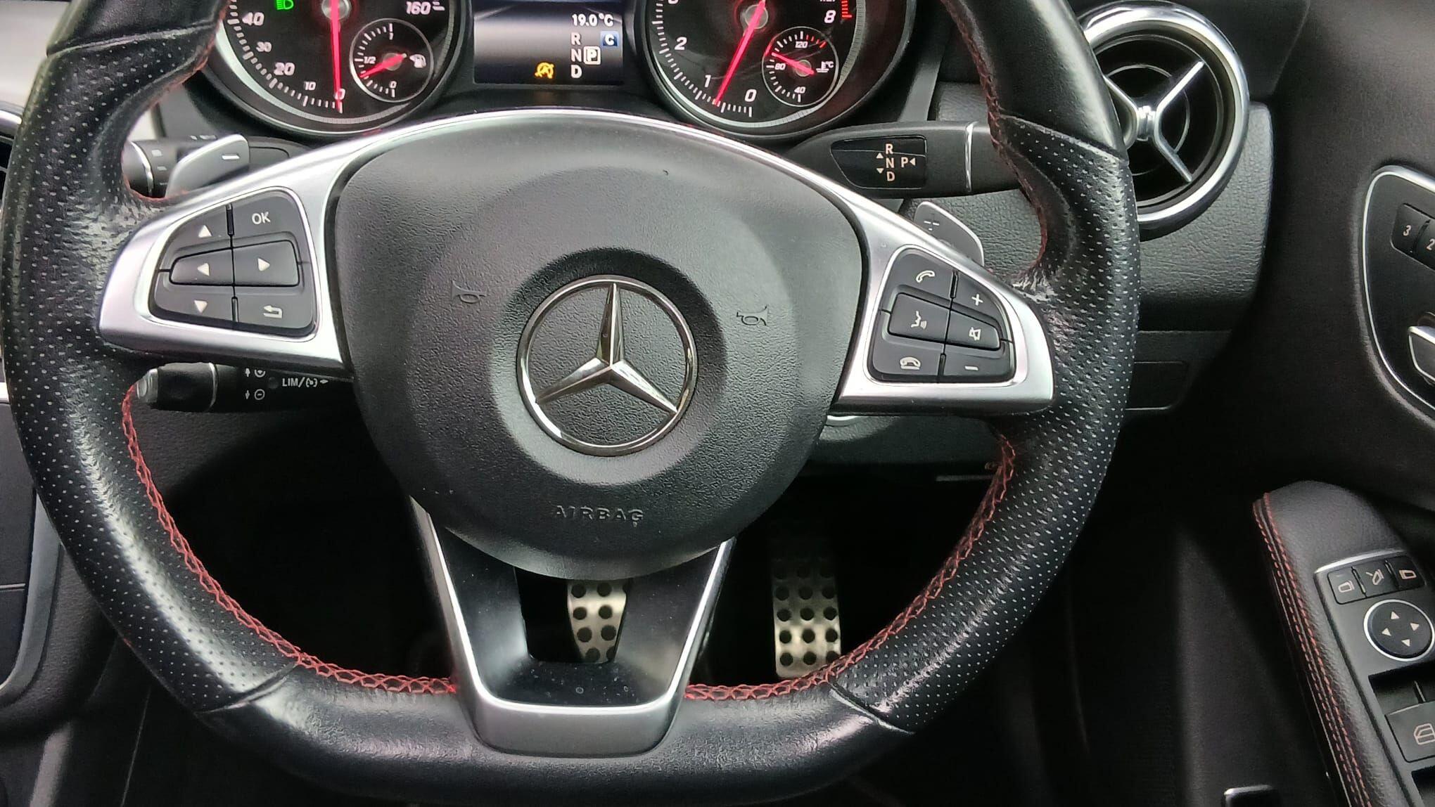 Mercedes-Benz Gla view 56