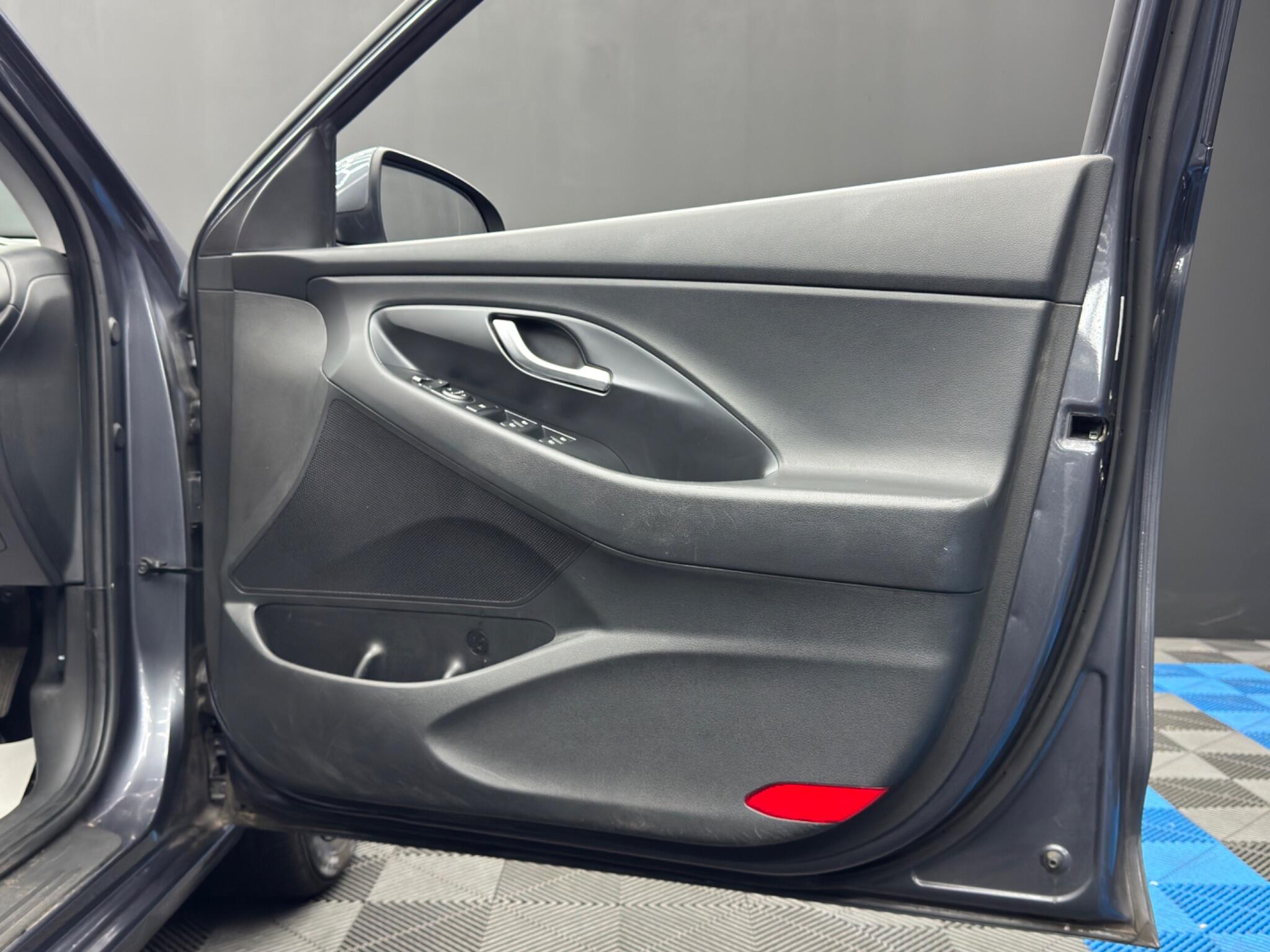 Hyundai i30 view 33