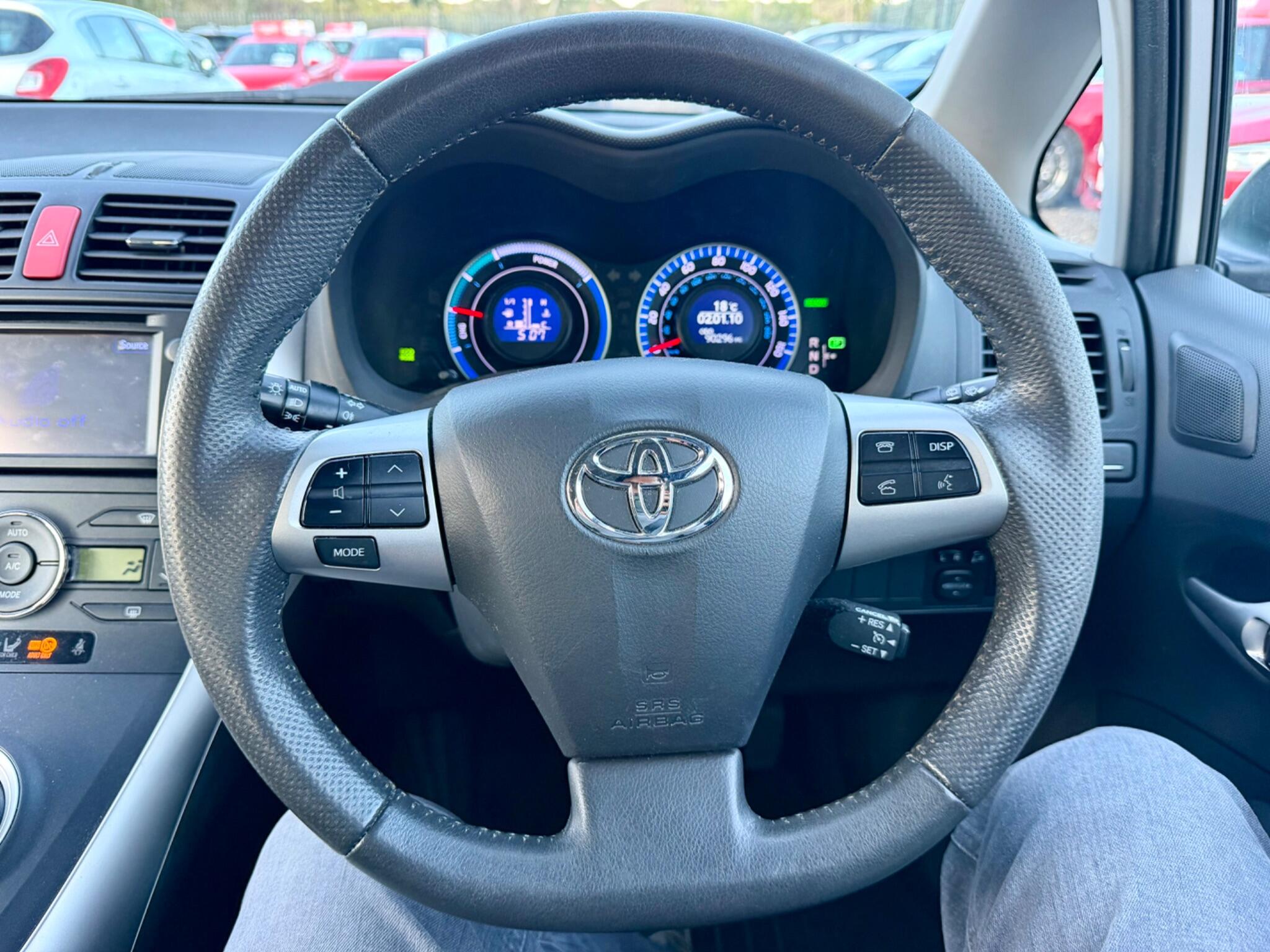 Toyota Auris view 57